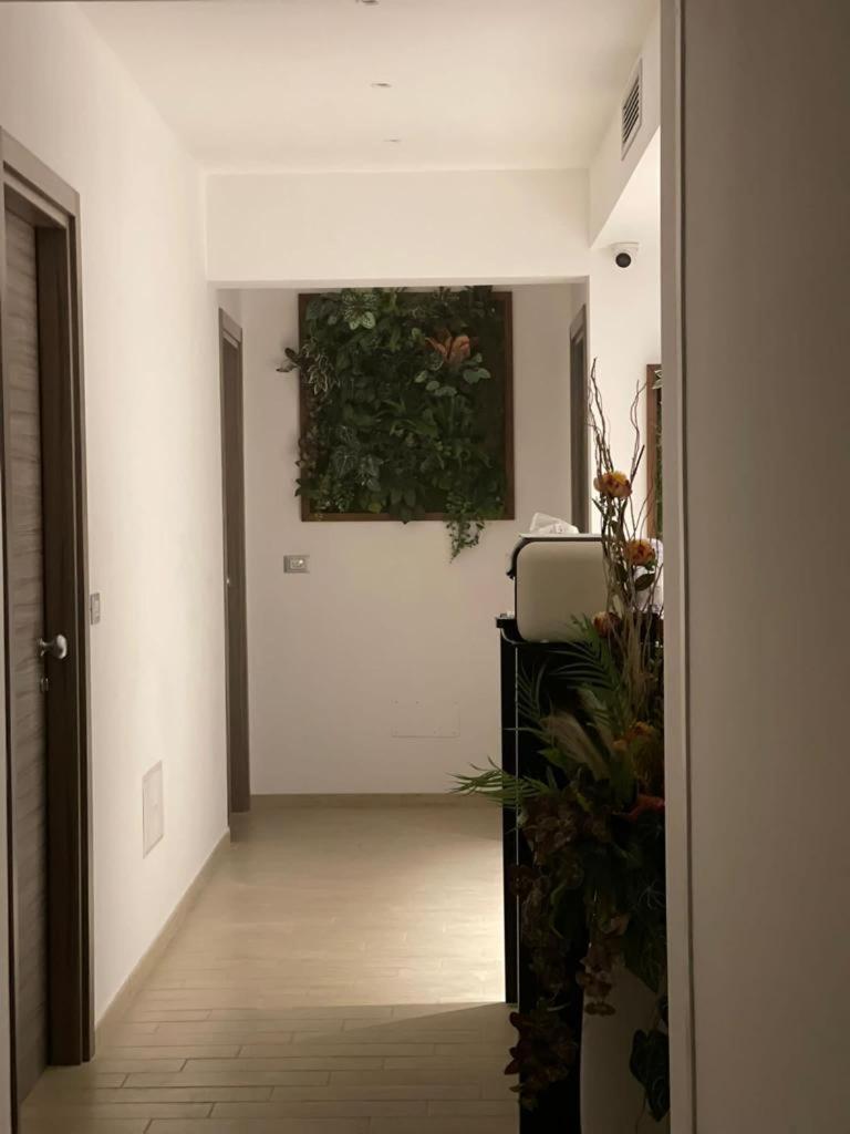 Piazza Dante Hotell Taranto Eksteriør bilde