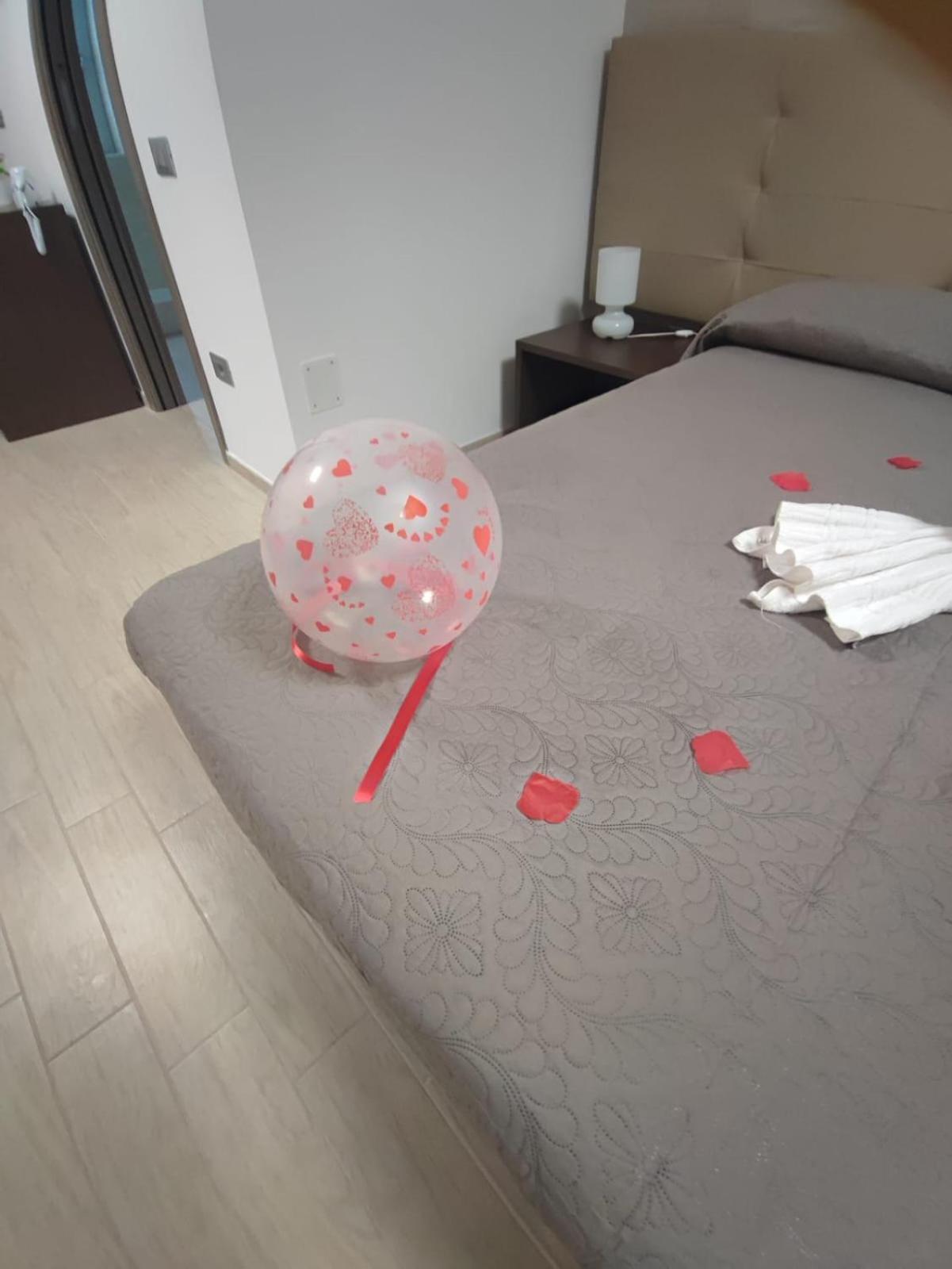 Piazza Dante Hotell Taranto Eksteriør bilde